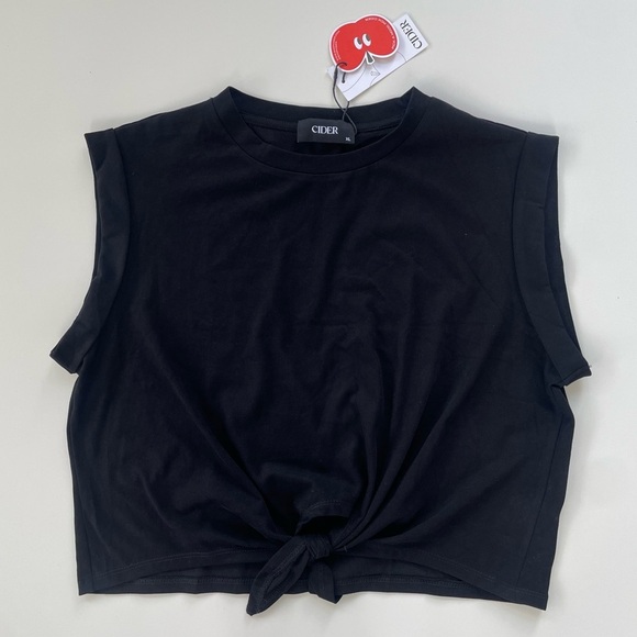 CIDER Women's Black Cropped Knotted Tie-Front Short Sleeve Tee XL New with Tags! - Picture 2 of 7